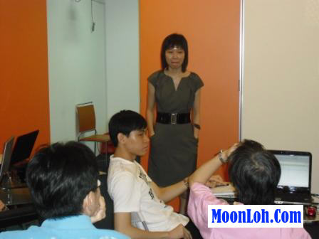 Mompreneur Coach - Moon Loh